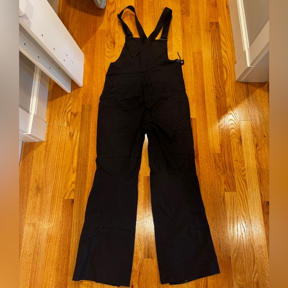 The North Face black overalls snow suit - Picture 2 of 3